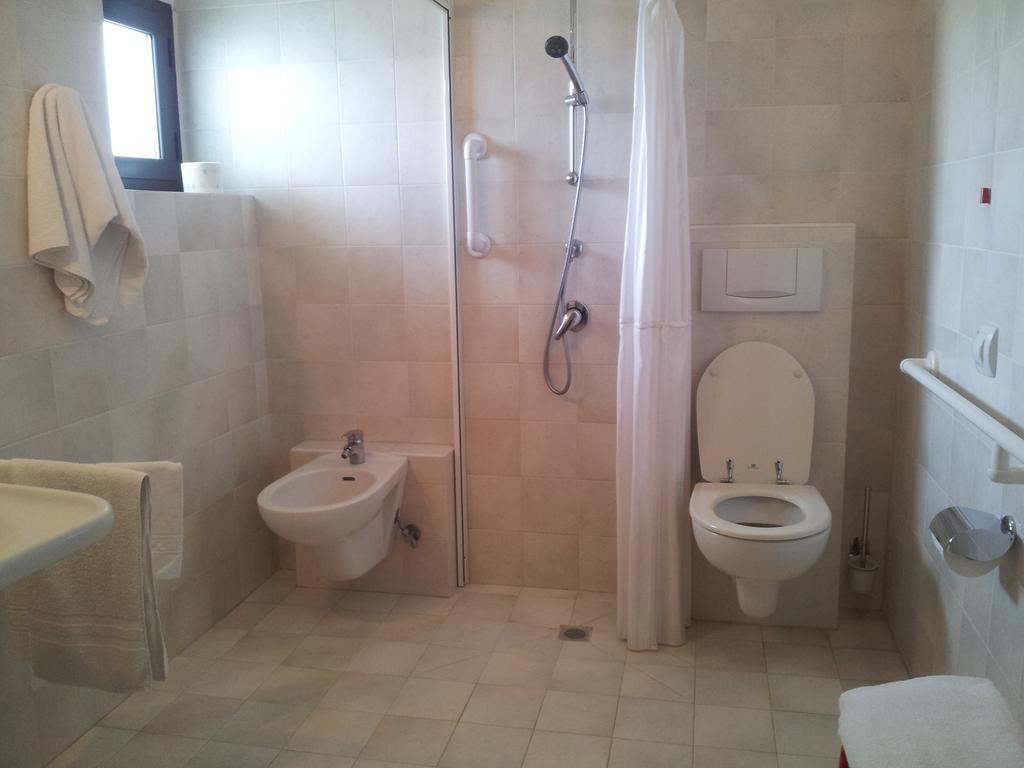 Hotel Lido Васто Экстерьер фото